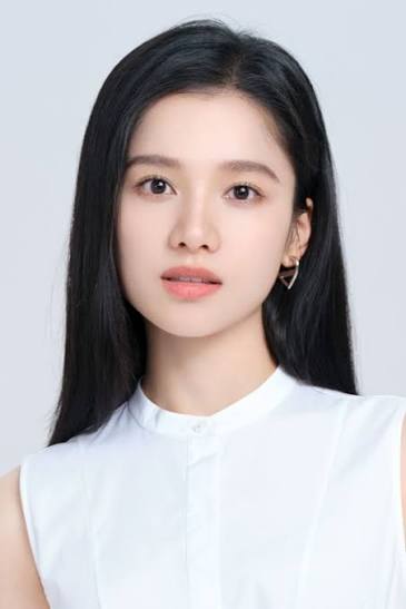 Read more about the article 張婧儀是誰？《野狗骨頭》苗靖爆紅！身高、代表作、男友緋聞與撞臉周也一次看