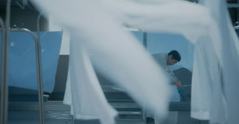 Read more about the article 《災劇場版》結局解析：香川照之是誰？加油站最後一幕藏著最恐怖真相