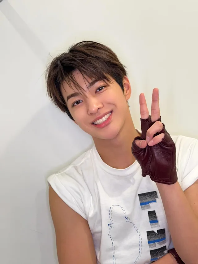 Read more about the article 安乾鎬是誰？CORTIS「最強夏日顏值」KEONHO爆紅！身高、生日、姐姐、嚴成玹與受傷一次看